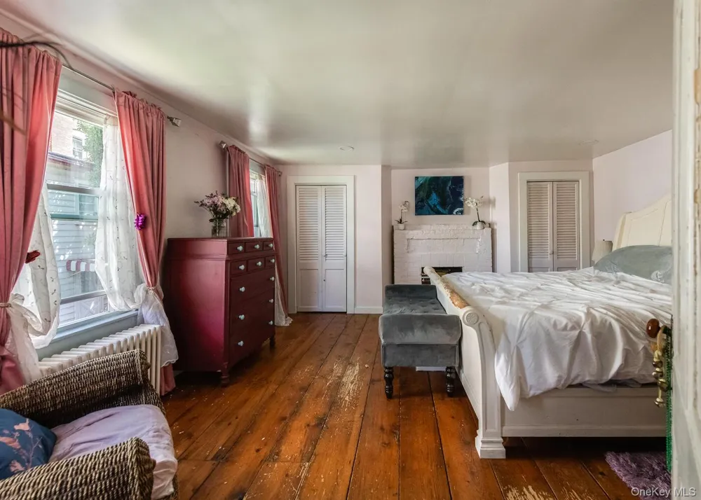 88 S Hamilton Street Poughkeepsie, NY 12601