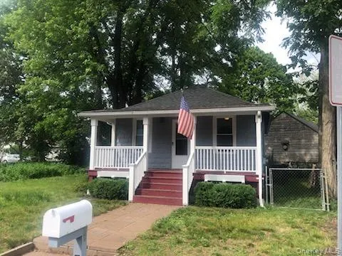 18 Wiltwyck Avenue