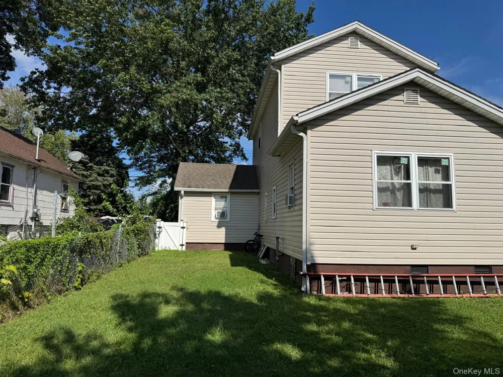 365 Sheridan Street Westbury, NY 11590