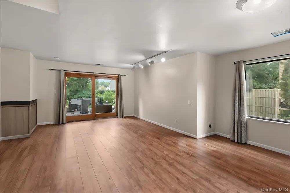 127 Beecher Avenue Extension East Islip, NY 11730
