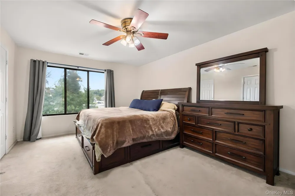 127 Beecher Avenue Extension East Islip, NY 11730