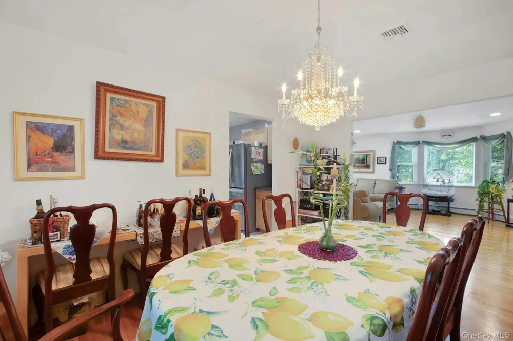 19 Flower Lane Valley Cottage, NY 10989