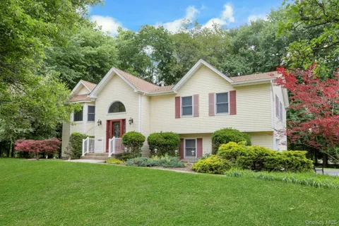19 Flower Lane