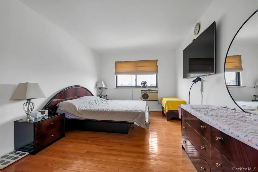 74-49 Calamus Avenue #51 Elmhurst, NY 11373