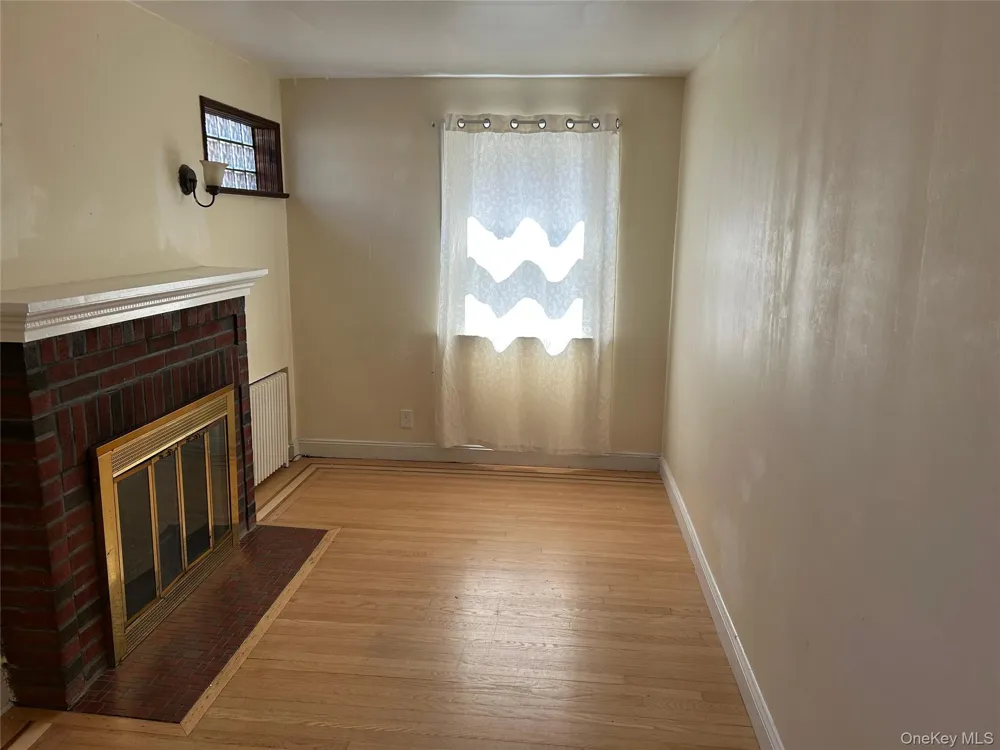 1086 Tulip Avenue Franklin Square, NY 11010