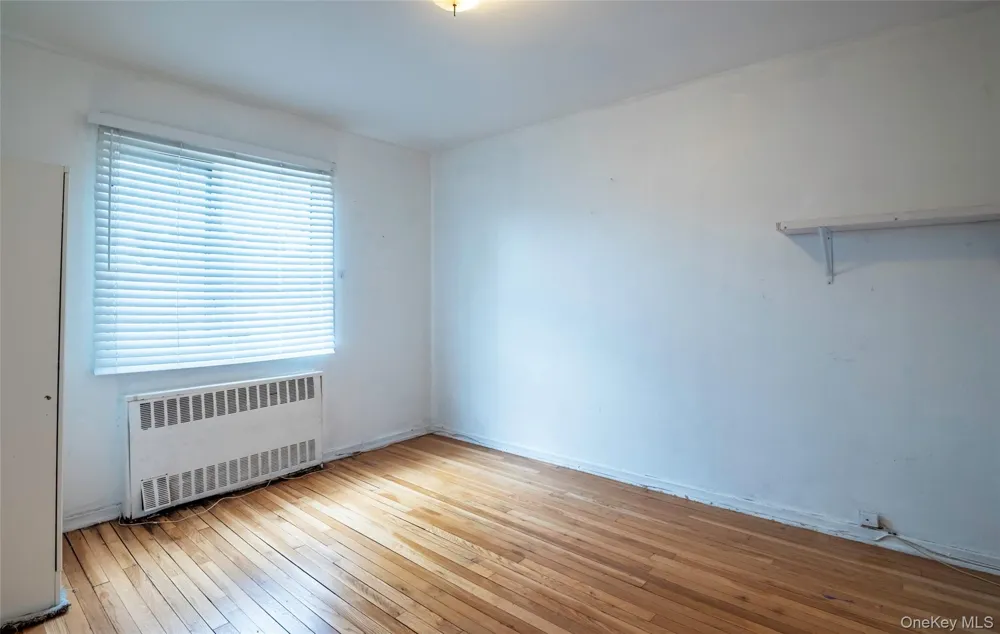 225-24 Manor Road #814 Queens Village, NY 11427