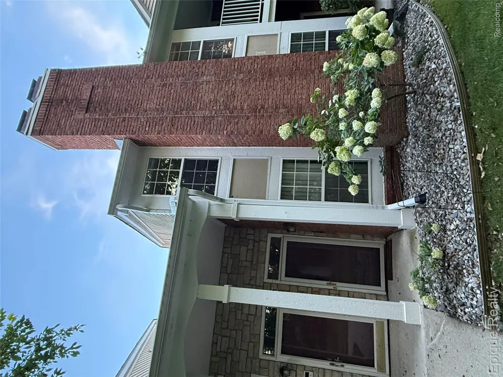 56173 Chesapeake Trail Shelby Charter Township, MI 48316