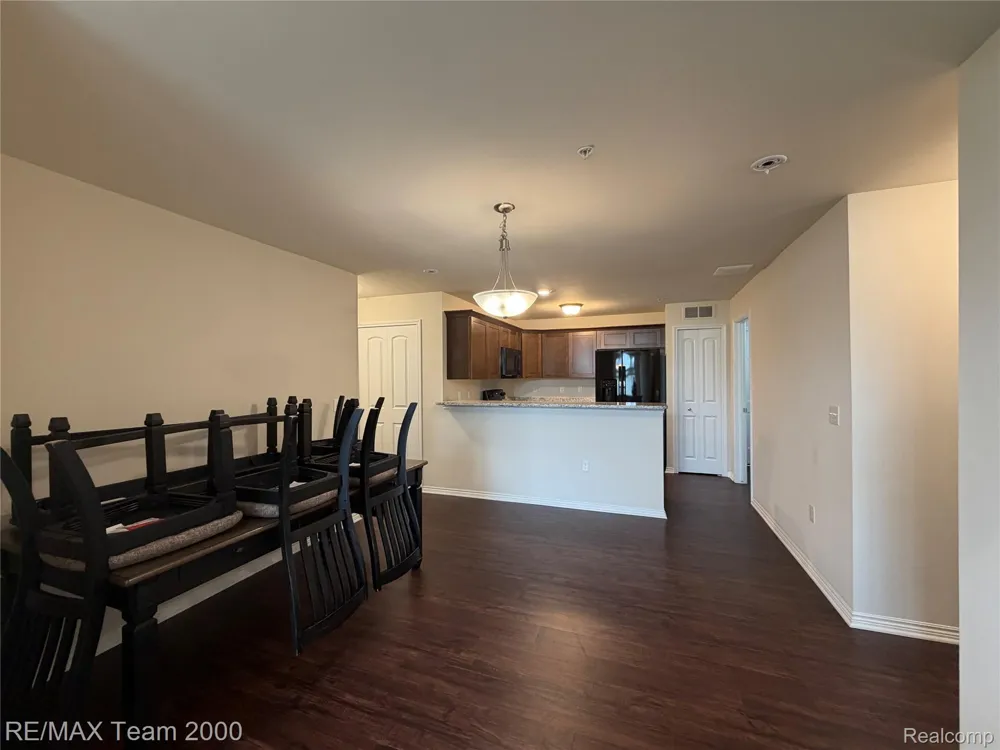45702 Aragon Canton Charter Township, MI 48187