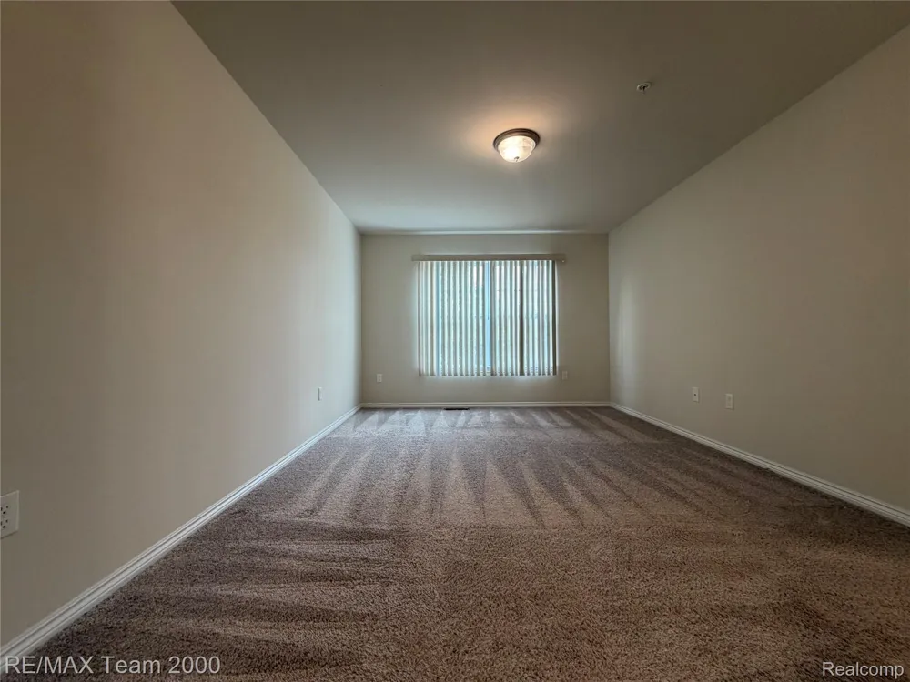 45702 Aragon Canton Charter Township, MI 48187