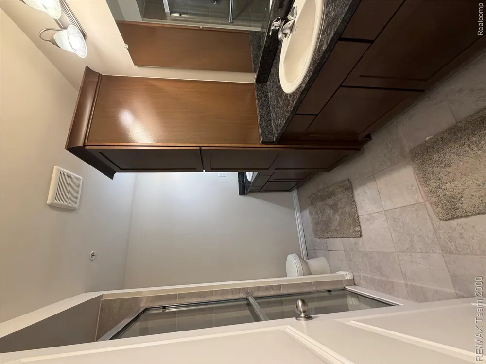 45702 Aragon Canton Charter Township, MI 48187