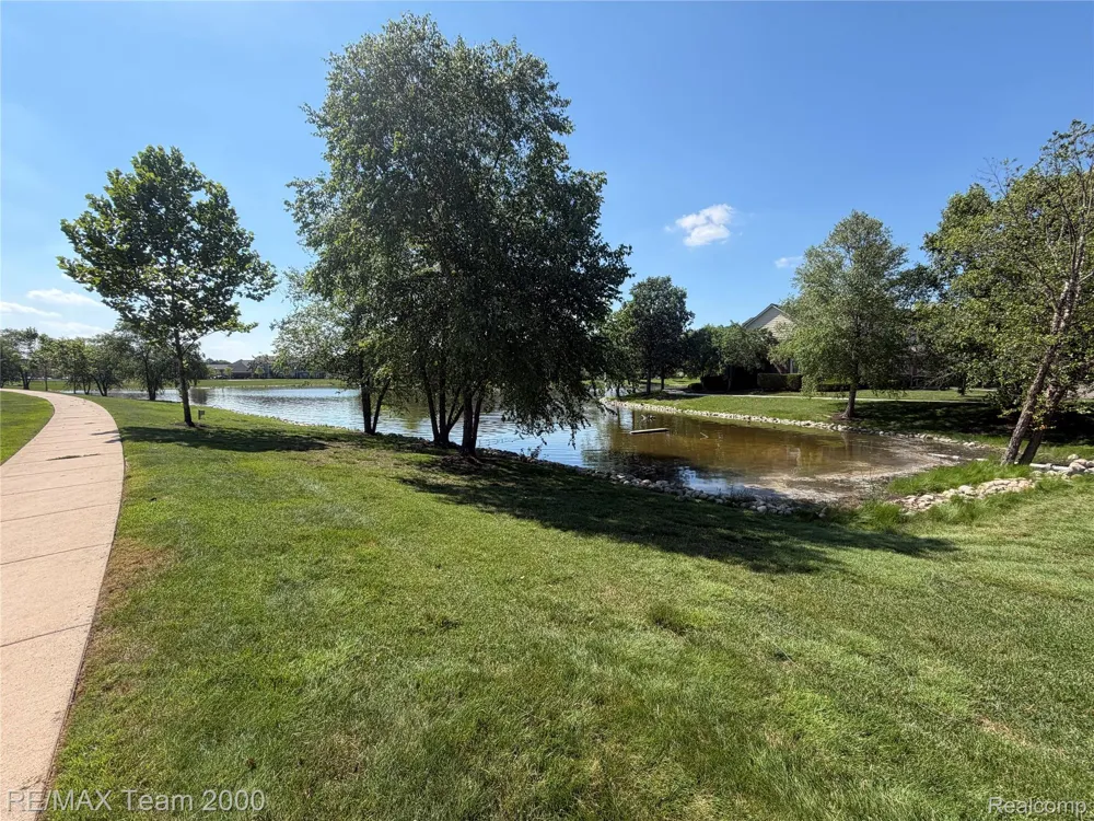 45702 Aragon Canton Charter Township, MI 48187