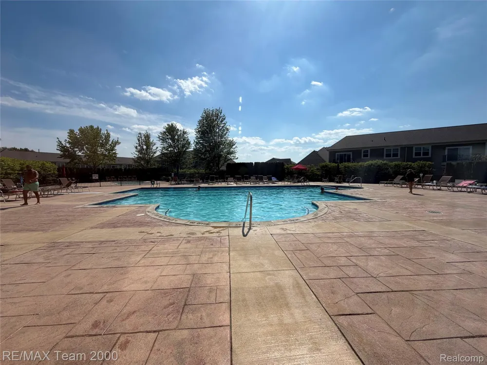 45702 Aragon Canton Charter Township, MI 48187