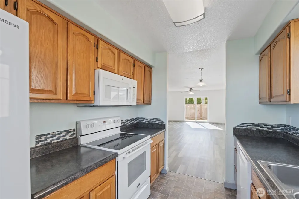 139 Hannah Lane Chehalis, WA 98532