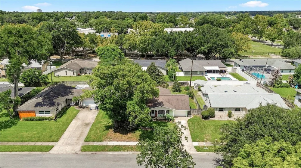 622 MARTIN AVENUE Altamonte Springs, FL 32701