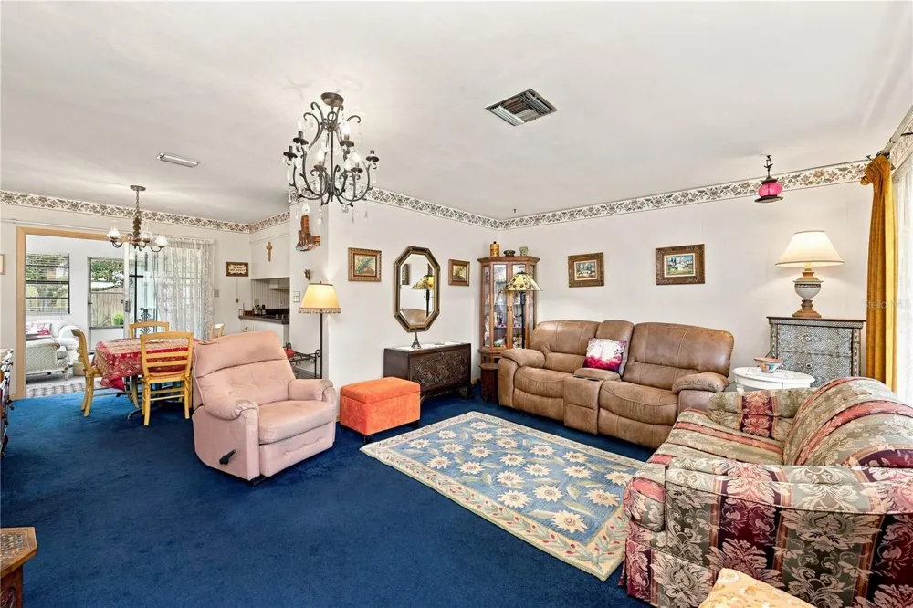 622 MARTIN AVENUE Altamonte Springs, FL 32701