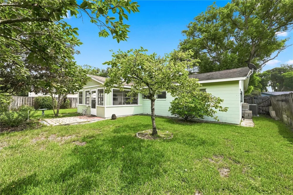 622 MARTIN AVENUE Altamonte Springs, FL 32701