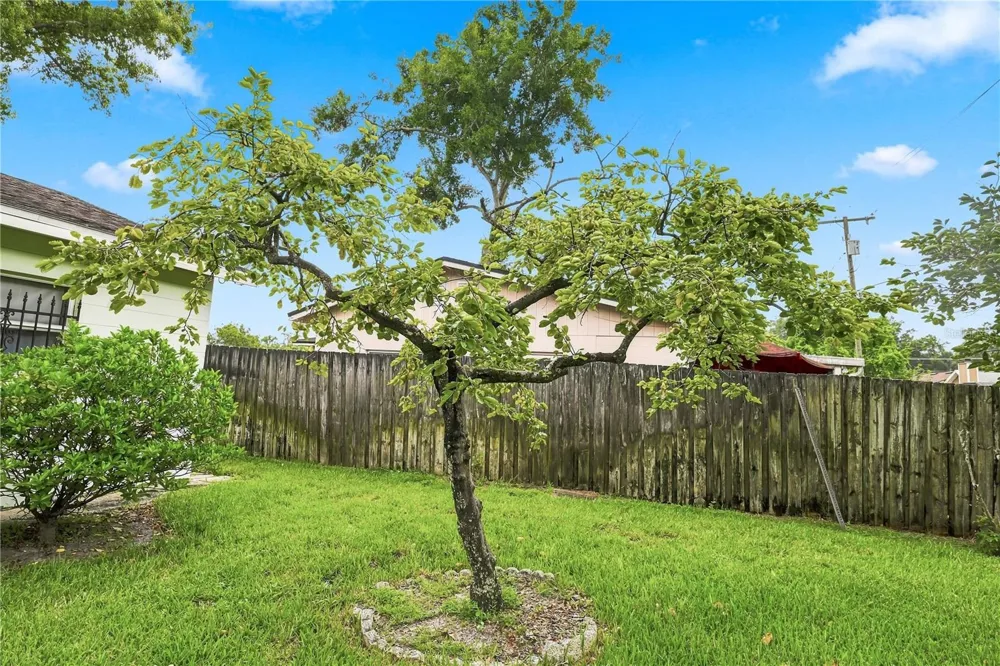 622 MARTIN AVENUE Altamonte Springs, FL 32701