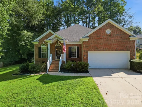 108 Summerbrook Lane