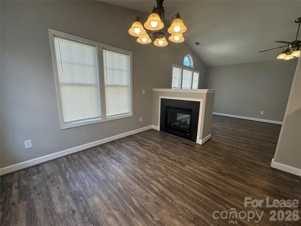 124 Crestwood Drive Mount Holly, NC 28120