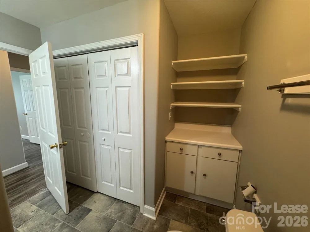 124 Crestwood Drive Mount Holly, NC 28120