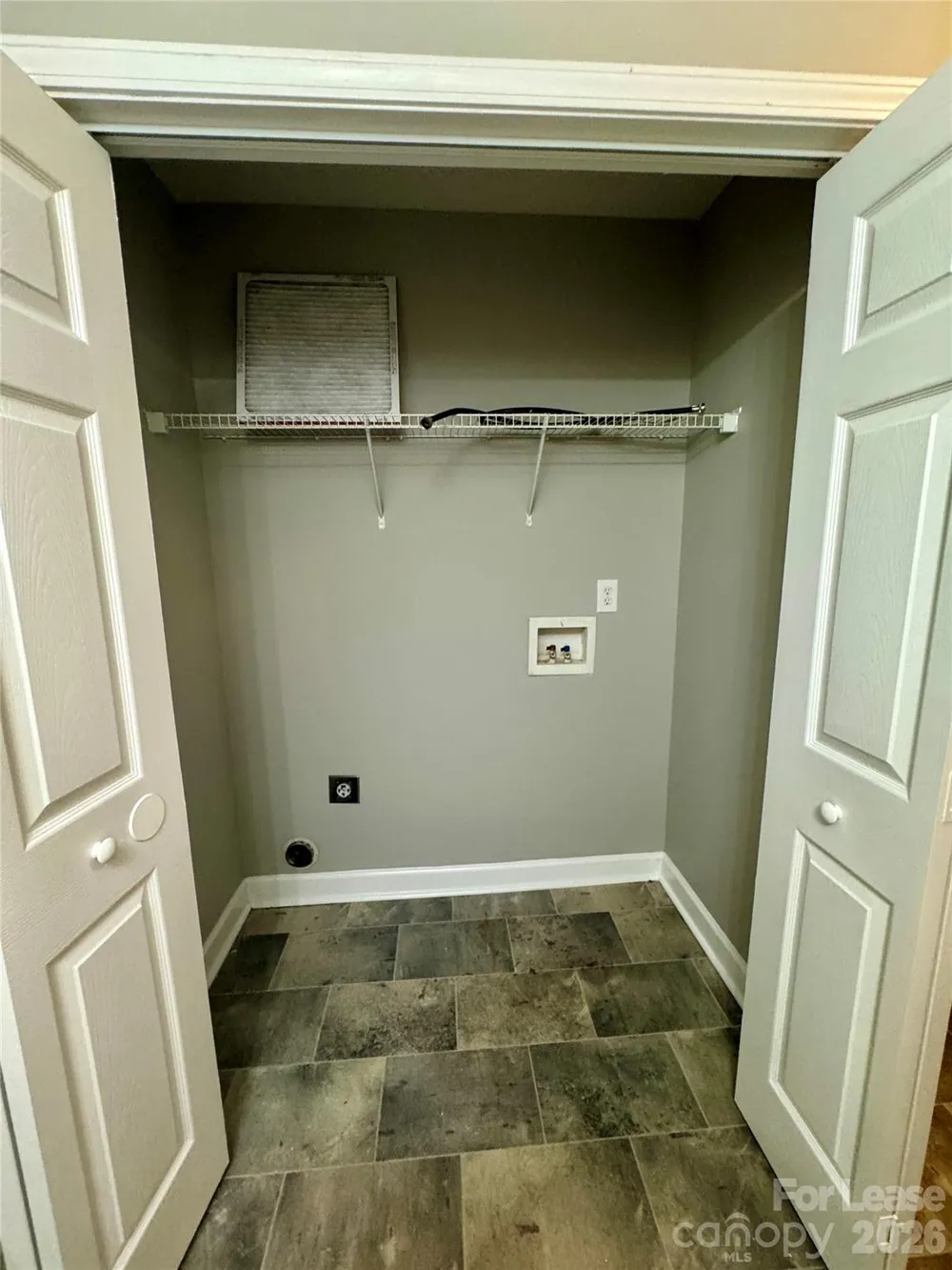 124 Crestwood Drive Mount Holly, NC 28120