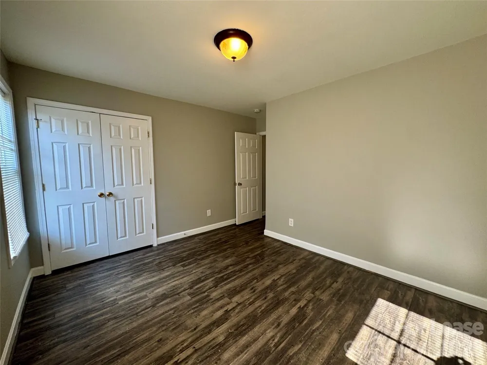124 Crestwood Drive Mount Holly, NC 28120