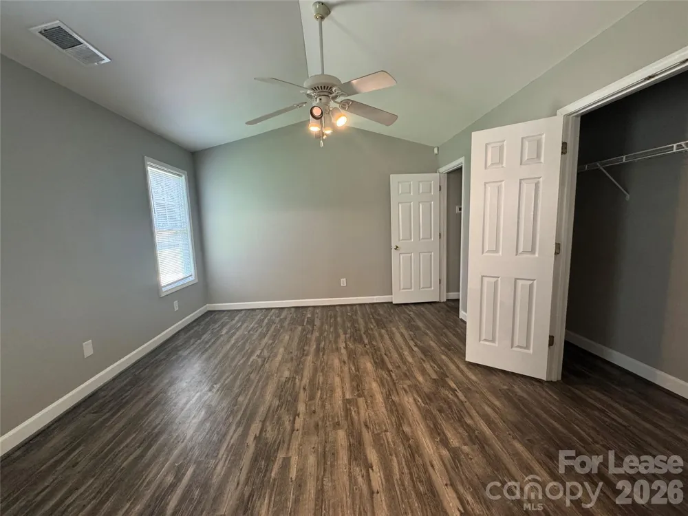 124 Crestwood Drive Mount Holly, NC 28120