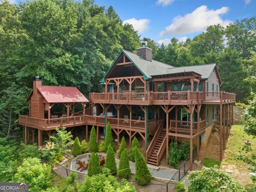 551 Amy Creek CIR Ellijay, GA 30540