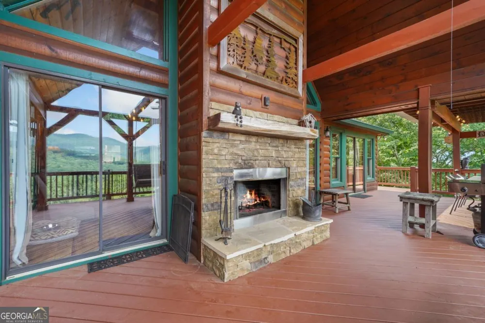 551 Amy Creek CIR Ellijay, GA 30540
