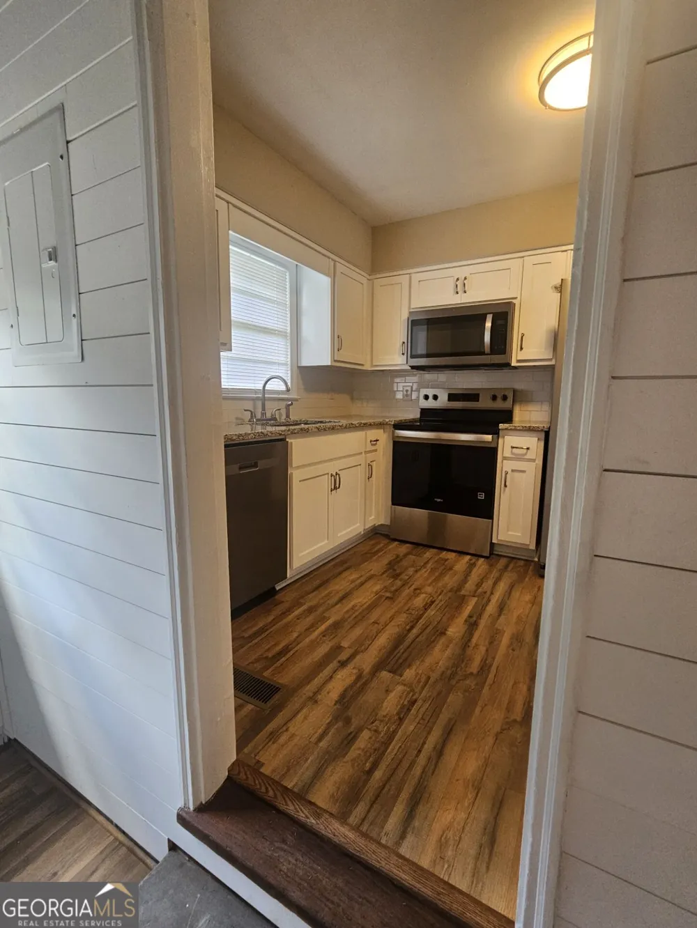 1808 18th AVE Phenix City, AL 36867