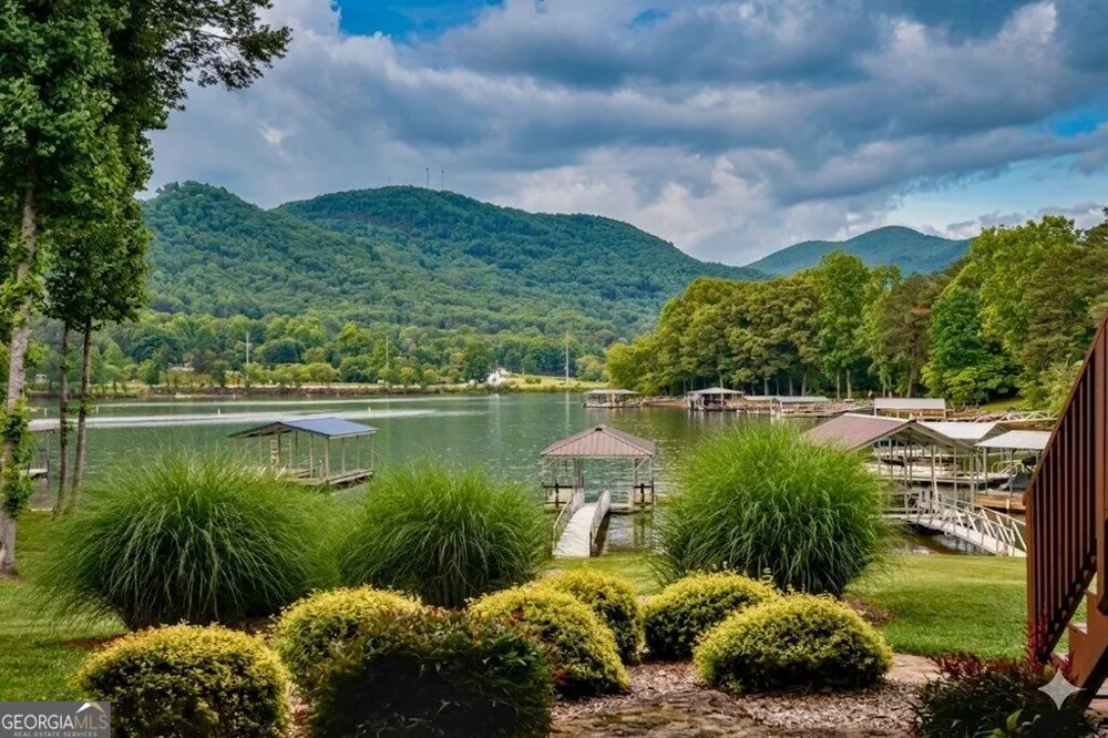 577 Beech Cove DR Hiawassee, GA 30546