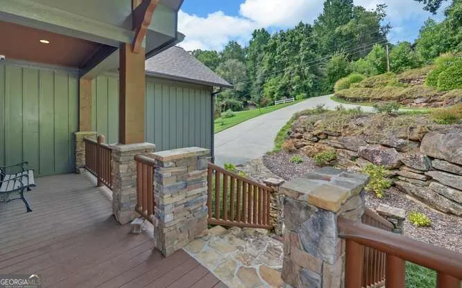 577 Beech Cove DR Hiawassee, GA 30546