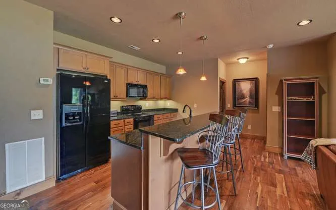 577 Beech Cove DR Hiawassee, GA 30546