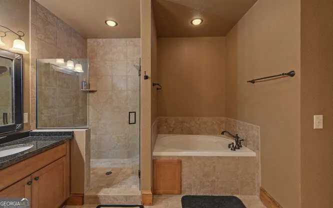 577 Beech Cove DR Hiawassee, GA 30546