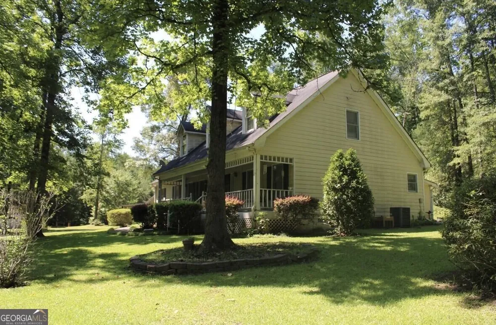 948 Hightower TRL Oxford, GA 30054
