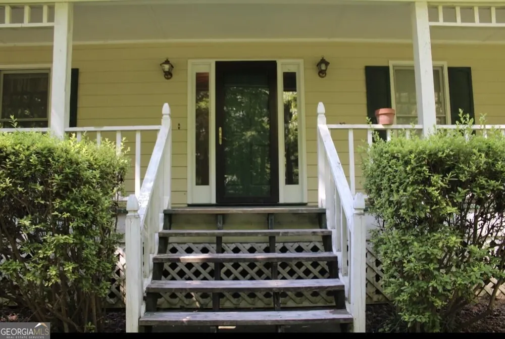 948 Hightower TRL Oxford, GA 30054