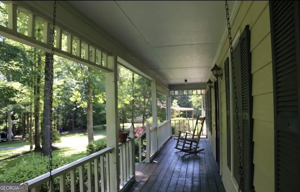 948 Hightower TRL Oxford, GA 30054