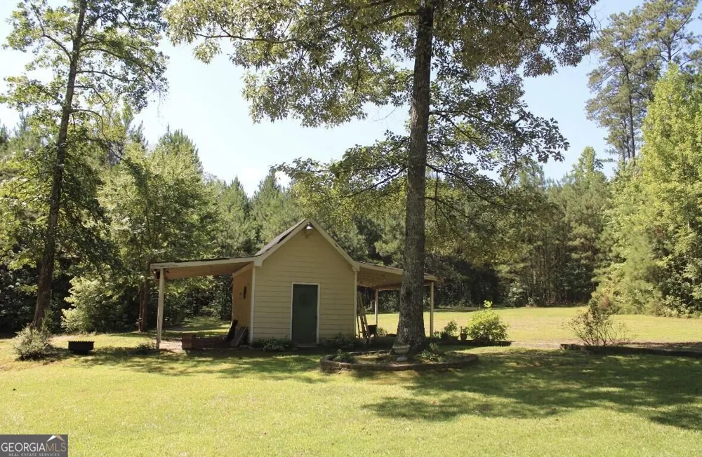 948 Hightower TRL Oxford, GA 30054