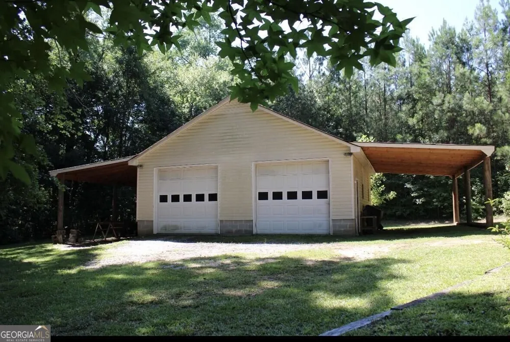 948 Hightower TRL Oxford, GA 30054