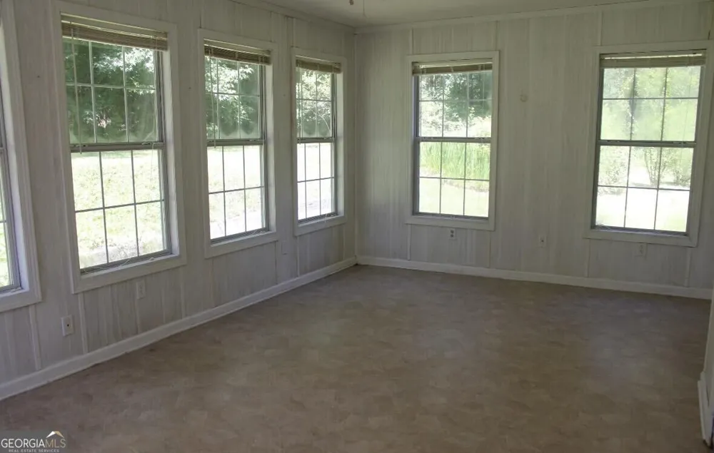 948 Hightower TRL Oxford, GA 30054