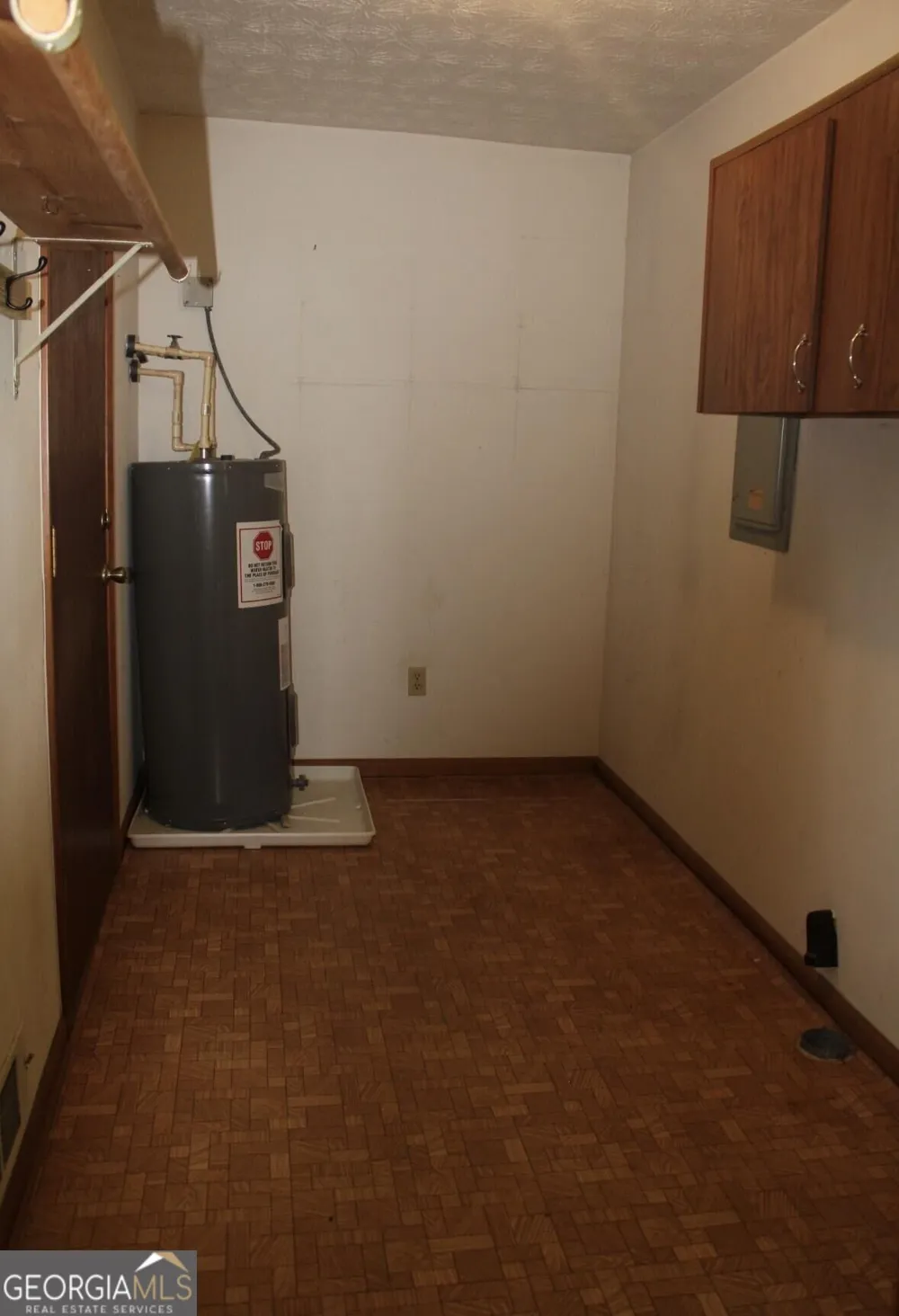948 Hightower TRL Oxford, GA 30054