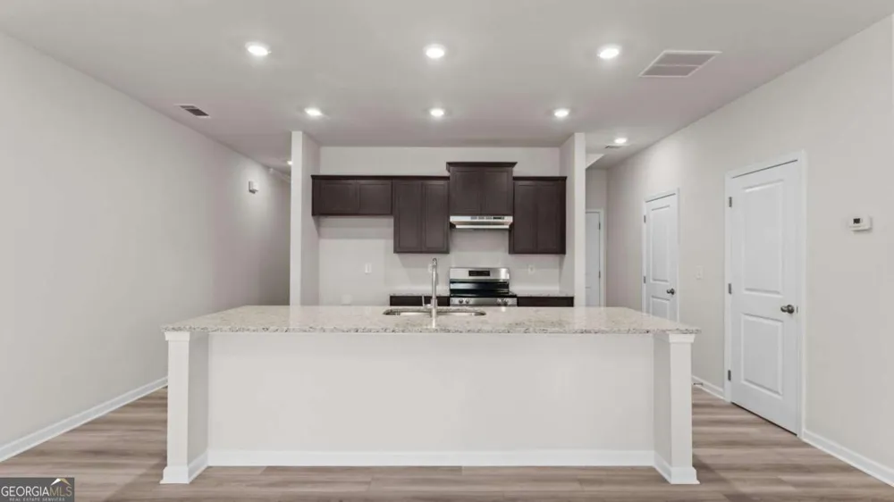 505 Hayes LN Canton, GA 30115
