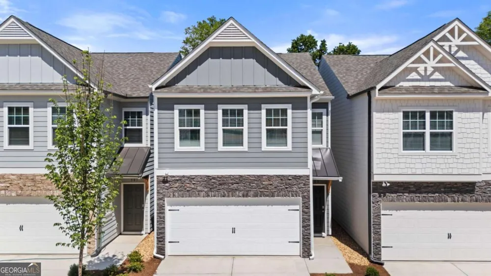 505 Hayes LN Canton, GA 30115
