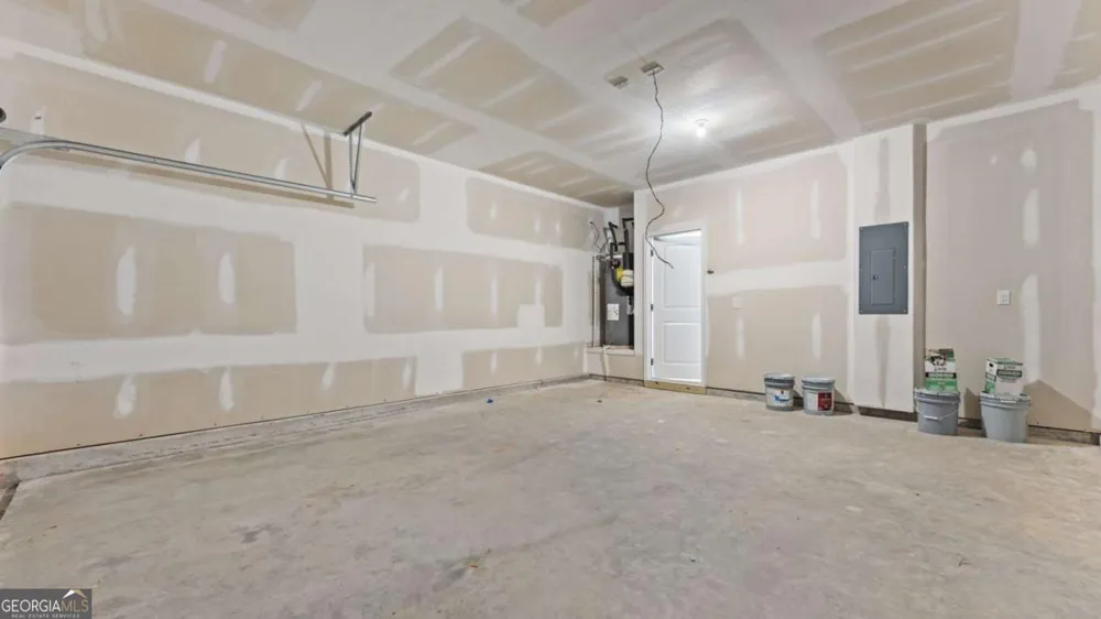 505 Hayes LN Canton, GA 30115