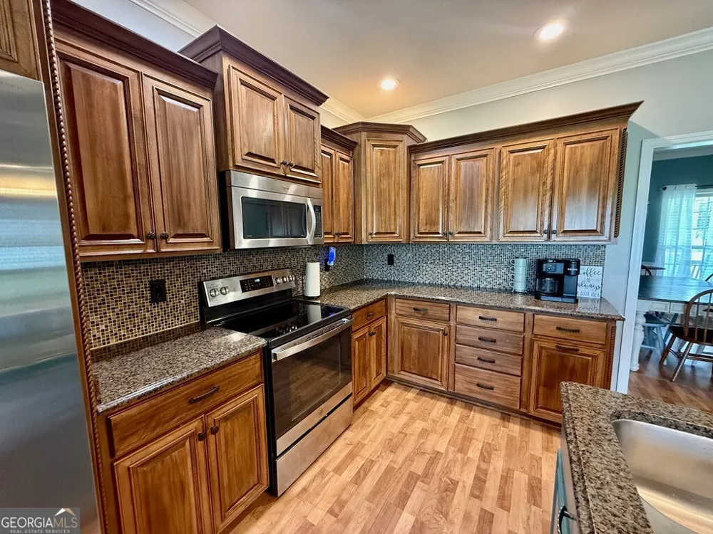 631 Patterson ST Sparks, GA 31647