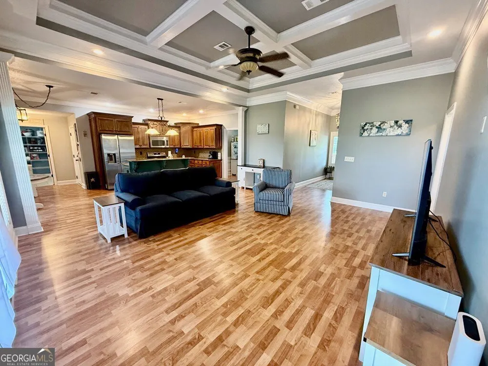 631 Patterson ST Sparks, GA 31647