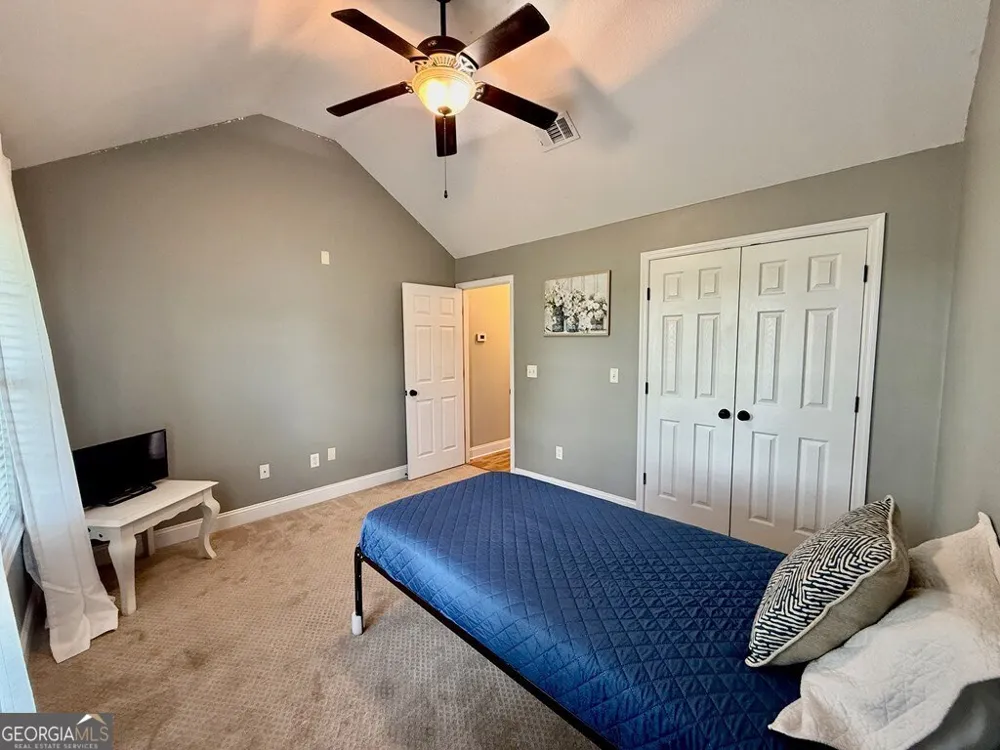 631 Patterson ST Sparks, GA 31647