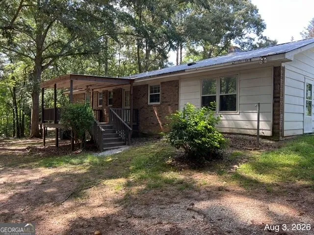 566 Colbert Grove Church RD Danielsville, GA 30633