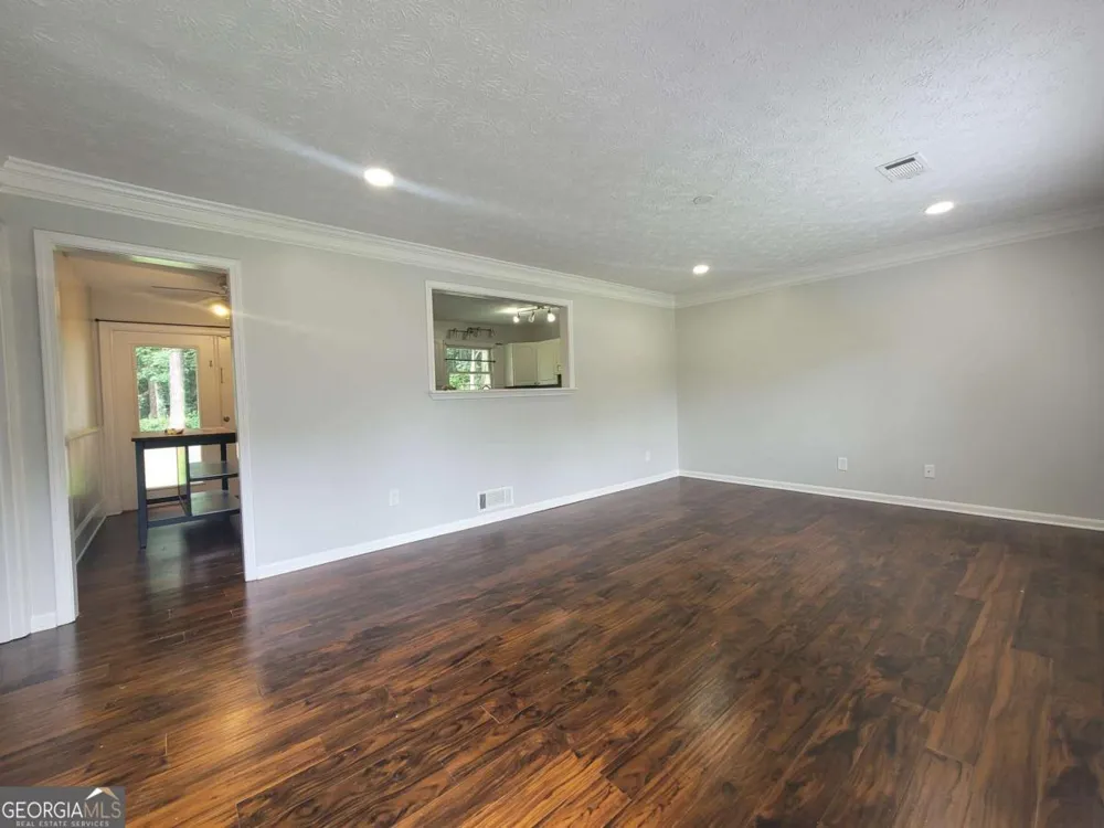4641 Lucerne Valley RD Lilburn, GA 30047