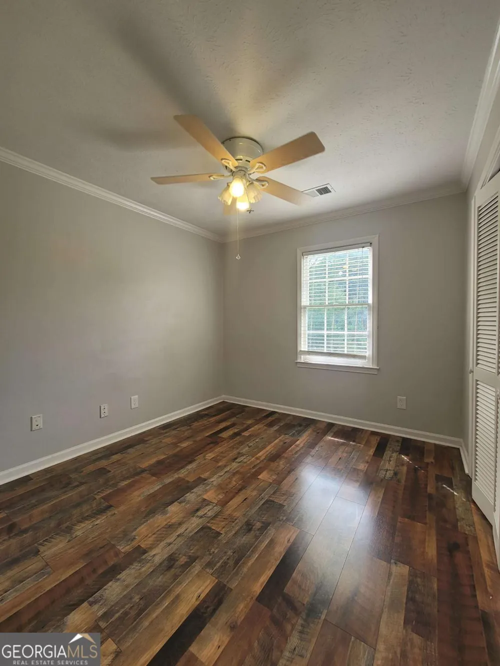 4641 Lucerne Valley RD Lilburn, GA 30047